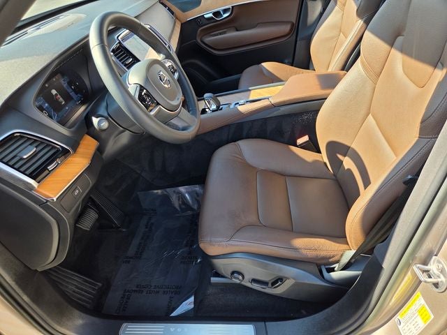 2023 Volvo XC90 B6 Plus 7-Seater