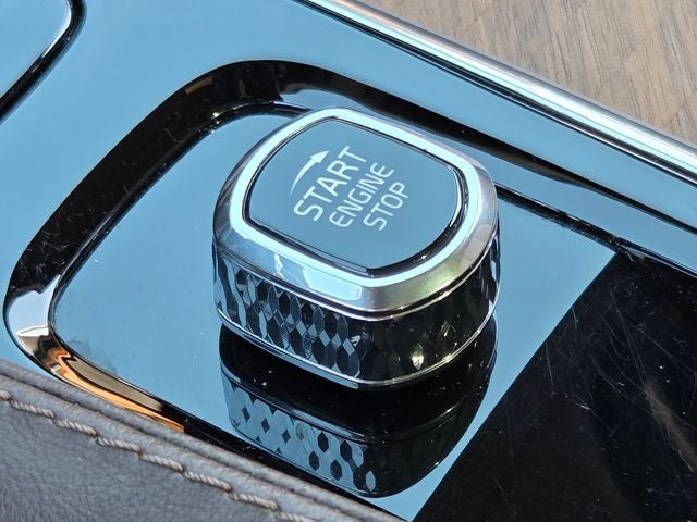 2023 Volvo XC90 B6 Plus 7-Seater