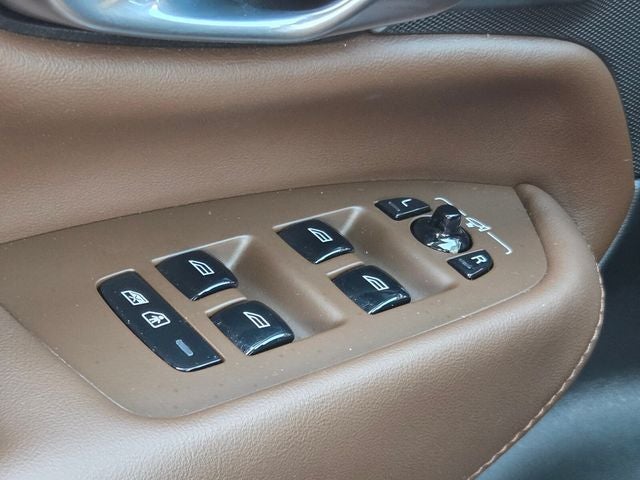 2023 Volvo XC90 B6 Plus 7-Seater