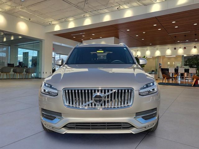 2023 Volvo XC90 B6 Plus 7-Seater