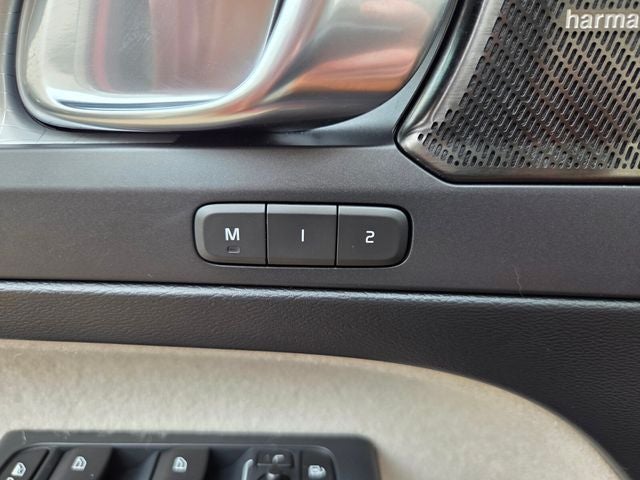 2019 Volvo XC40 Momentum