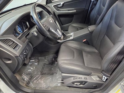 2015 Volvo XC60 T5 Premier