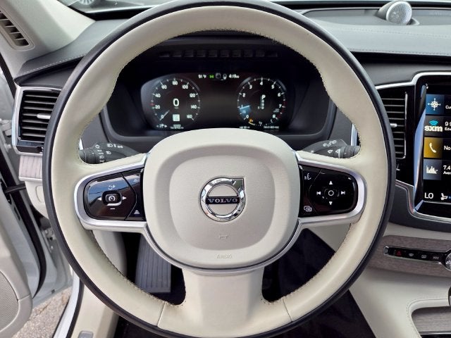 2022 Volvo XC90 T6 Inscription