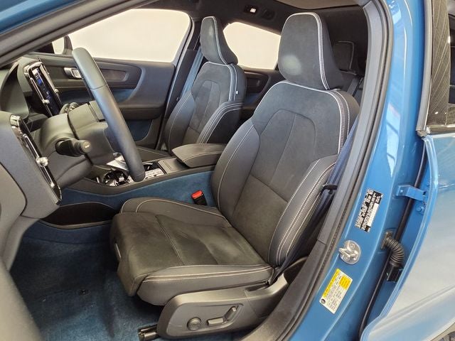 2023 Volvo C40 Recharge Pure Electric Twin Plus