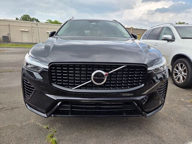2024 Volvo XC60 Recharge Plug-In Hybrid Dark