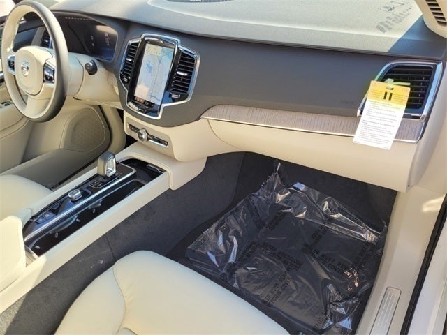 2025 Volvo XC90 Plug-In Hybrid T8 Plus 7 Passenger