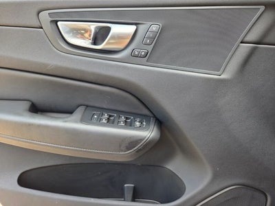 2024 Volvo XC60 B5 Core