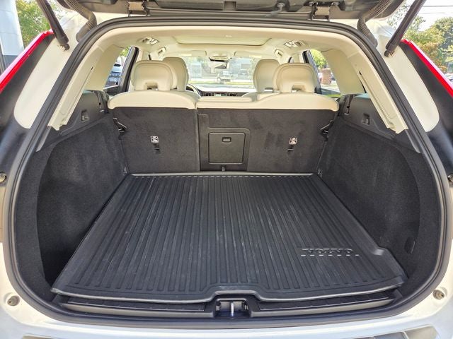 2024 Volvo XC60 B5 Core