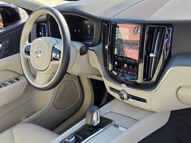 2024 Volvo XC60 B5 Core