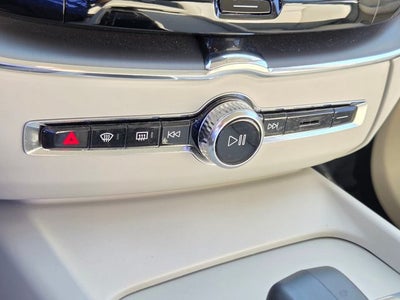2024 Volvo XC60 B5 Core