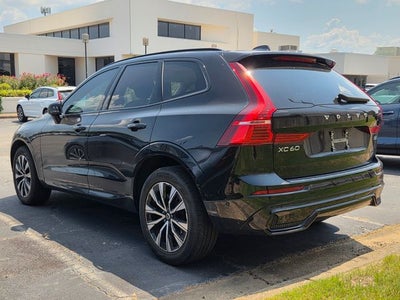 2024 Volvo XC60 B5 Plus Dark Theme