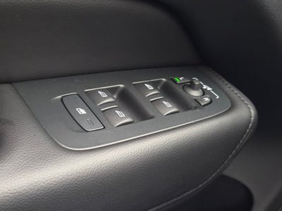 2023 Volvo XC60 B5 Core