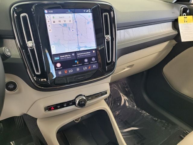 2026 Volvo XC40 B5 Plus