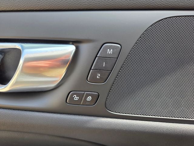 2026 Volvo V60 Cross Country B5 Plus