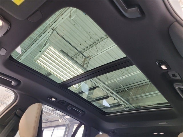 2026 Volvo XC90 B5 Plus