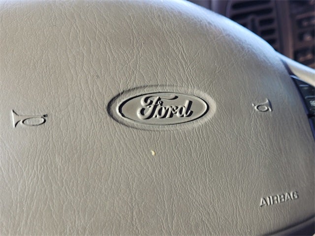 2001 Ford Expedition XLT