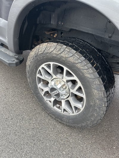 2022 Ford F-350SD Lariat