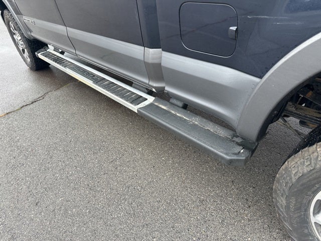 2022 Ford F-350SD Lariat