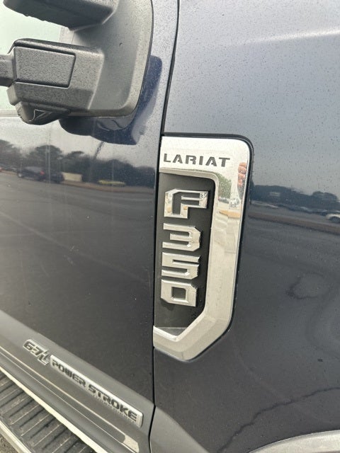 2022 Ford F-350SD Lariat