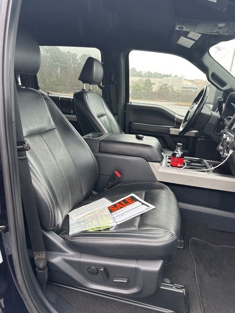 2022 Ford F-350SD Lariat