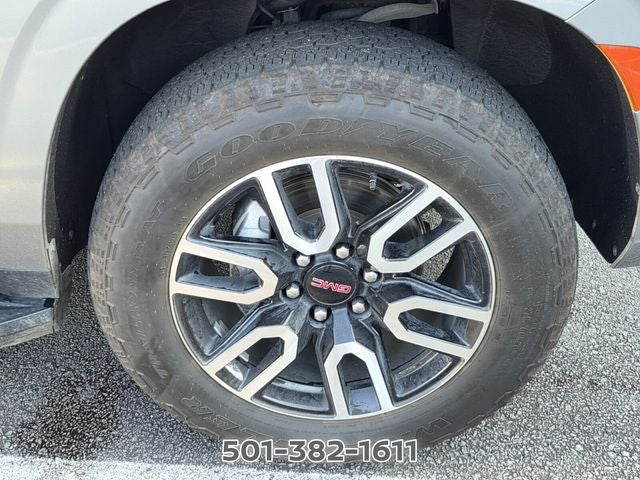 2023 GMC Yukon AT4
