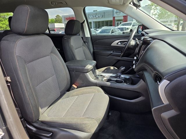 2018 Chevrolet Traverse LT Cloth w/1LT