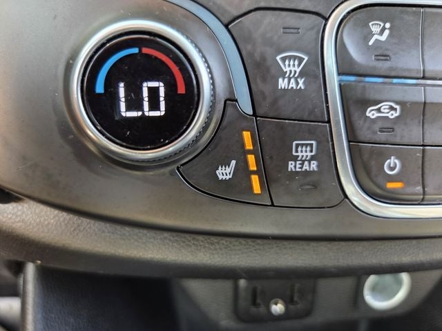 2018 Chevrolet Traverse LT Cloth w/1LT