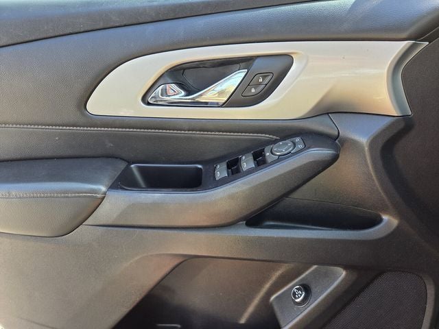 2018 Chevrolet Traverse LT Cloth w/1LT