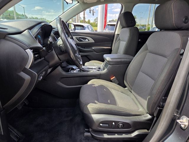 2018 Chevrolet Traverse LT Cloth w/1LT
