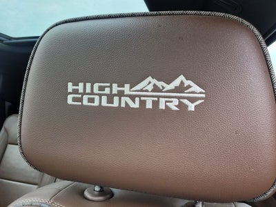 2021 Chevrolet Suburban High Country