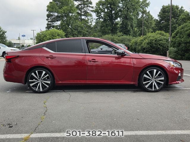2022 Nissan Altima 2.0 SR