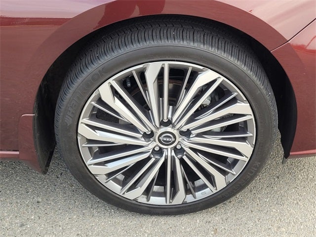 2024 Nissan Altima 2.5 SL