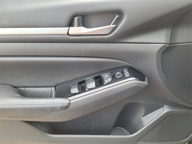 2024 Nissan Altima 2.5 SL