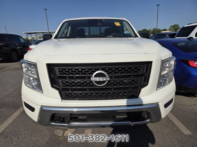 2024 Nissan Titan SV