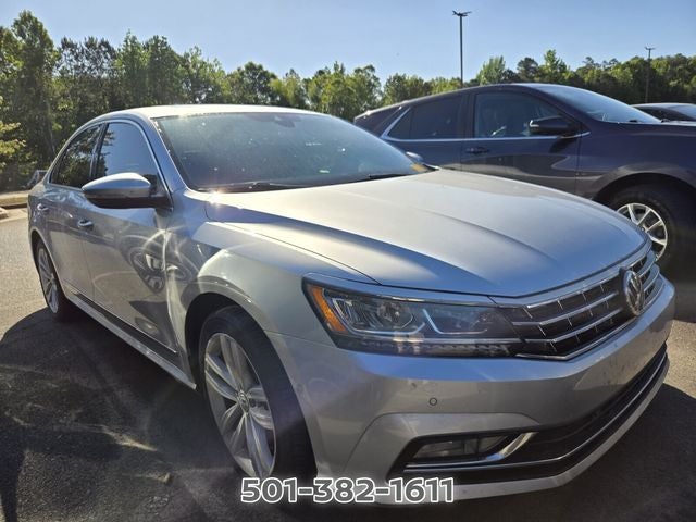 2018 Volkswagen Passat 2.0T SEL Premium