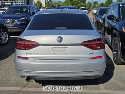 2018 Volkswagen Passat 2.0T SEL Premium