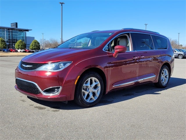 2020 Chrysler Pacifica Touring L