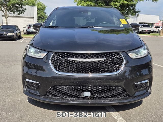 2023 Chrysler Pacifica Touring