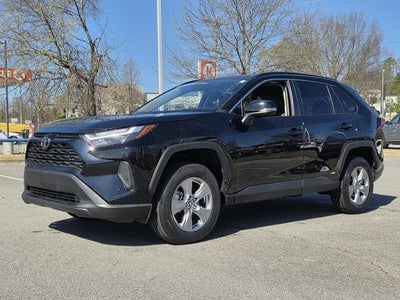 2025 Toyota RAV4 Hybrid XLE