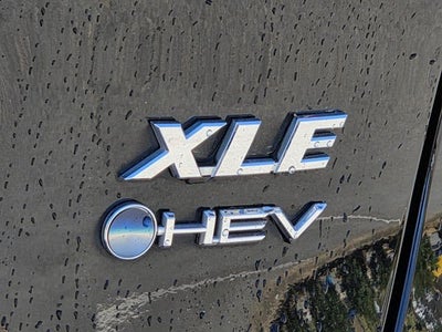 2025 Toyota RAV4 Hybrid XLE