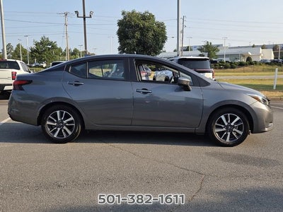 2025 Nissan Versa 1.6 SV