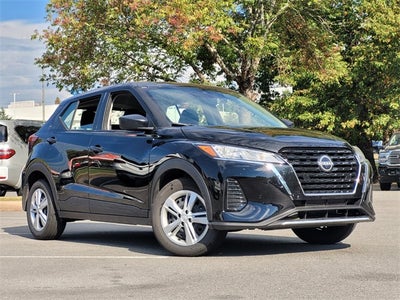 2025 Nissan Kicks Play S