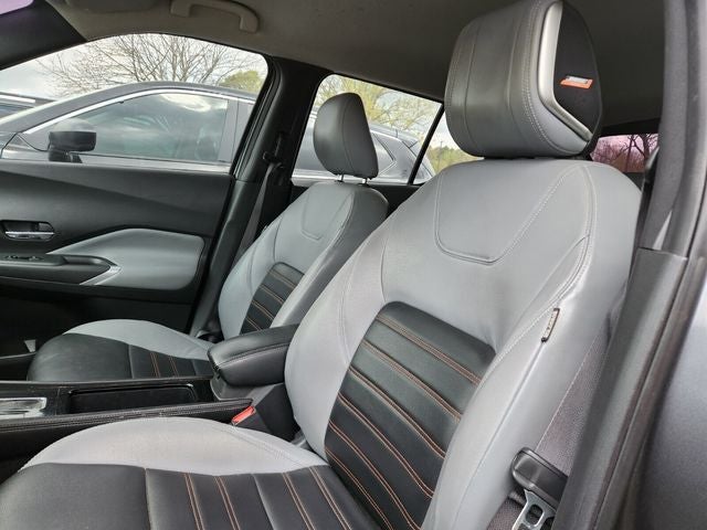 2021 Nissan Kicks SR