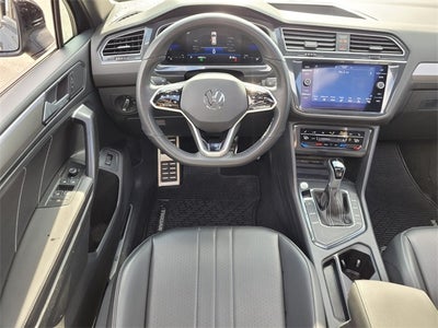 2024 Volkswagen Tiguan 2.0T SE R-Line Black