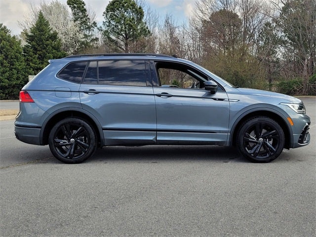 2024 Volkswagen Tiguan 2.0T SE R-Line Black