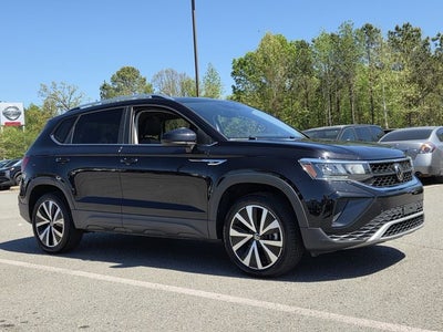2023 Volkswagen Taos 1.5T SE