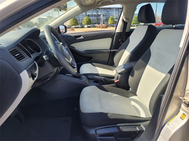 2015 Volkswagen Jetta 2.0L S