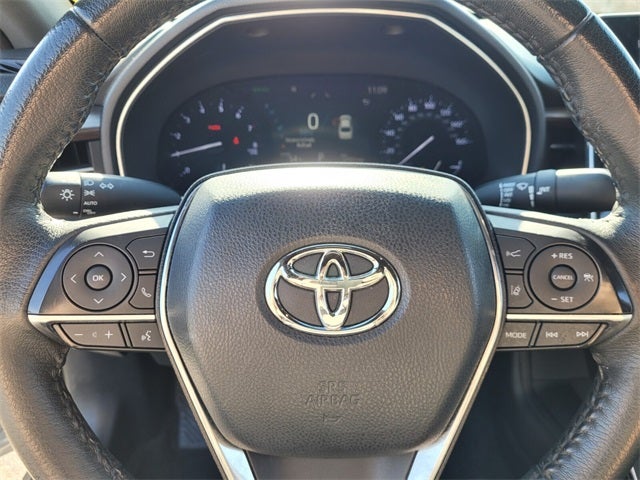 2022 Toyota Avalon XLE