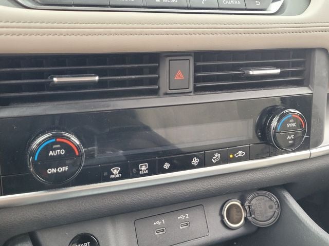 2025 Nissan Rogue SV