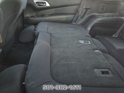 2020 Nissan Pathfinder SV